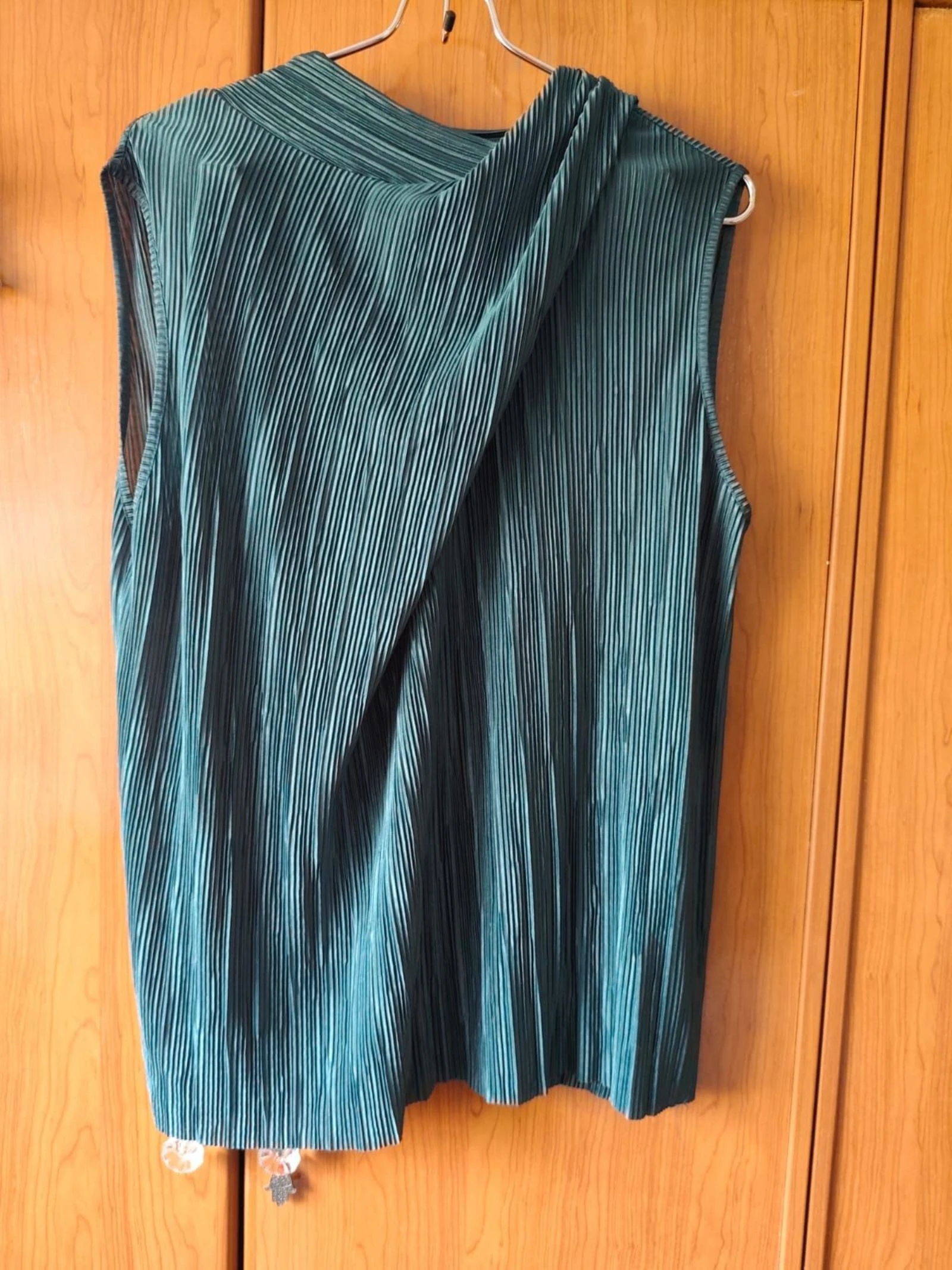 Zara top plisado verde petróleo, lazada, talla S